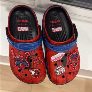 CROCS Kids Red and Blue Spider-Man Slippers